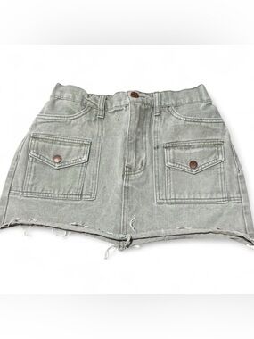 Sincerely Jules Light Gray Denim Mini Skirt Front Flap Pockets Sz 3 Raw Hem